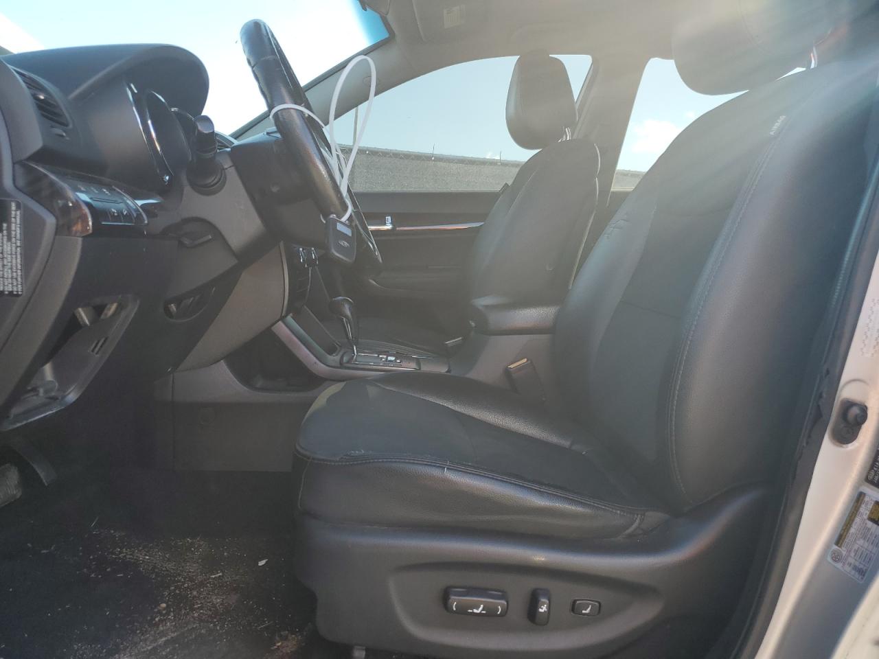 2011 Kia Sorento - Image 7