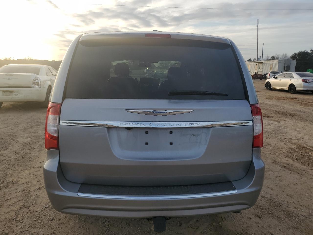 2016 Chrysler Town & Country Touring VIN: 2C4RC1BG8GR207198 Lot: 65929875