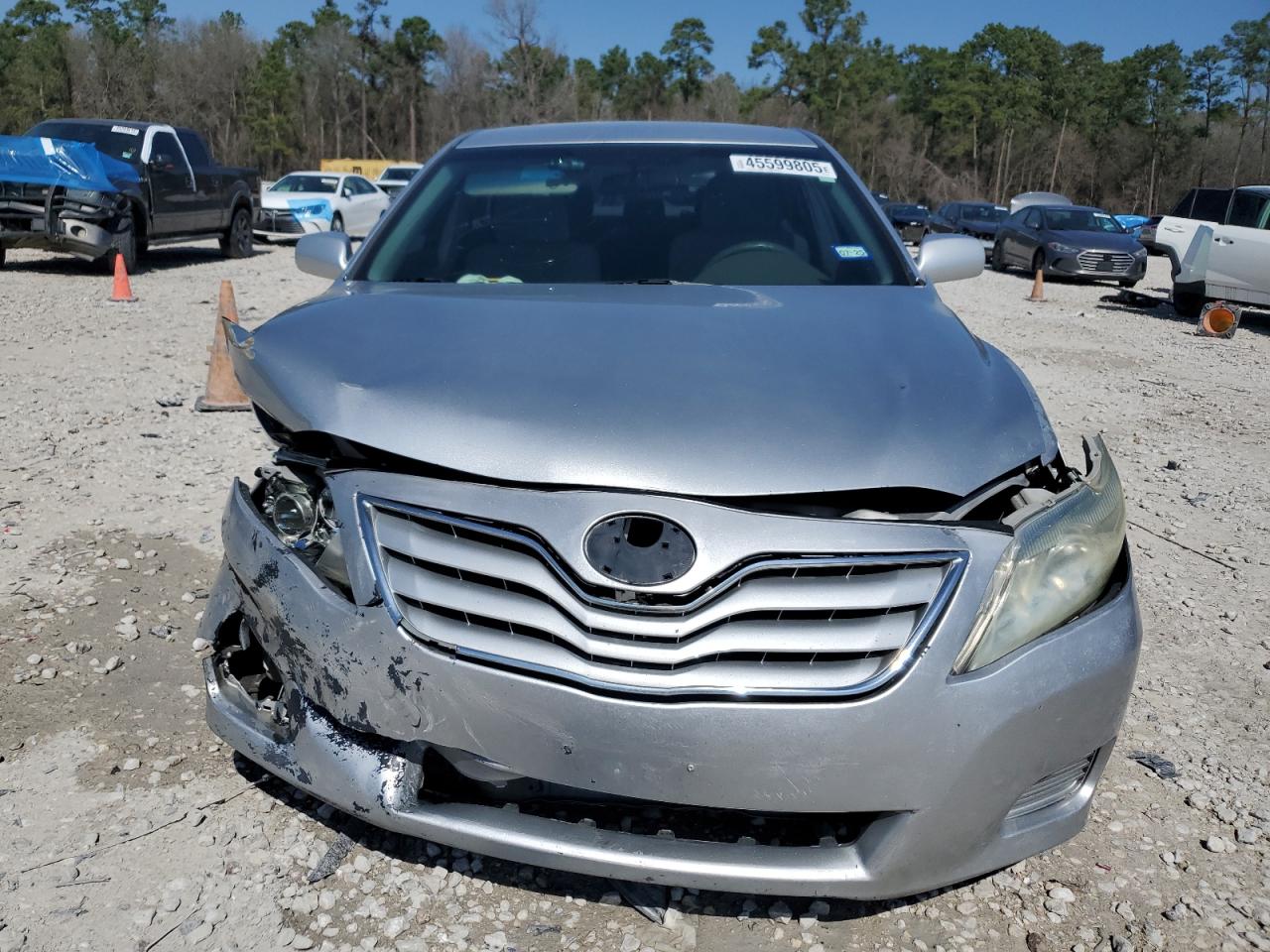 2010 Toyota Camry - Image 5
