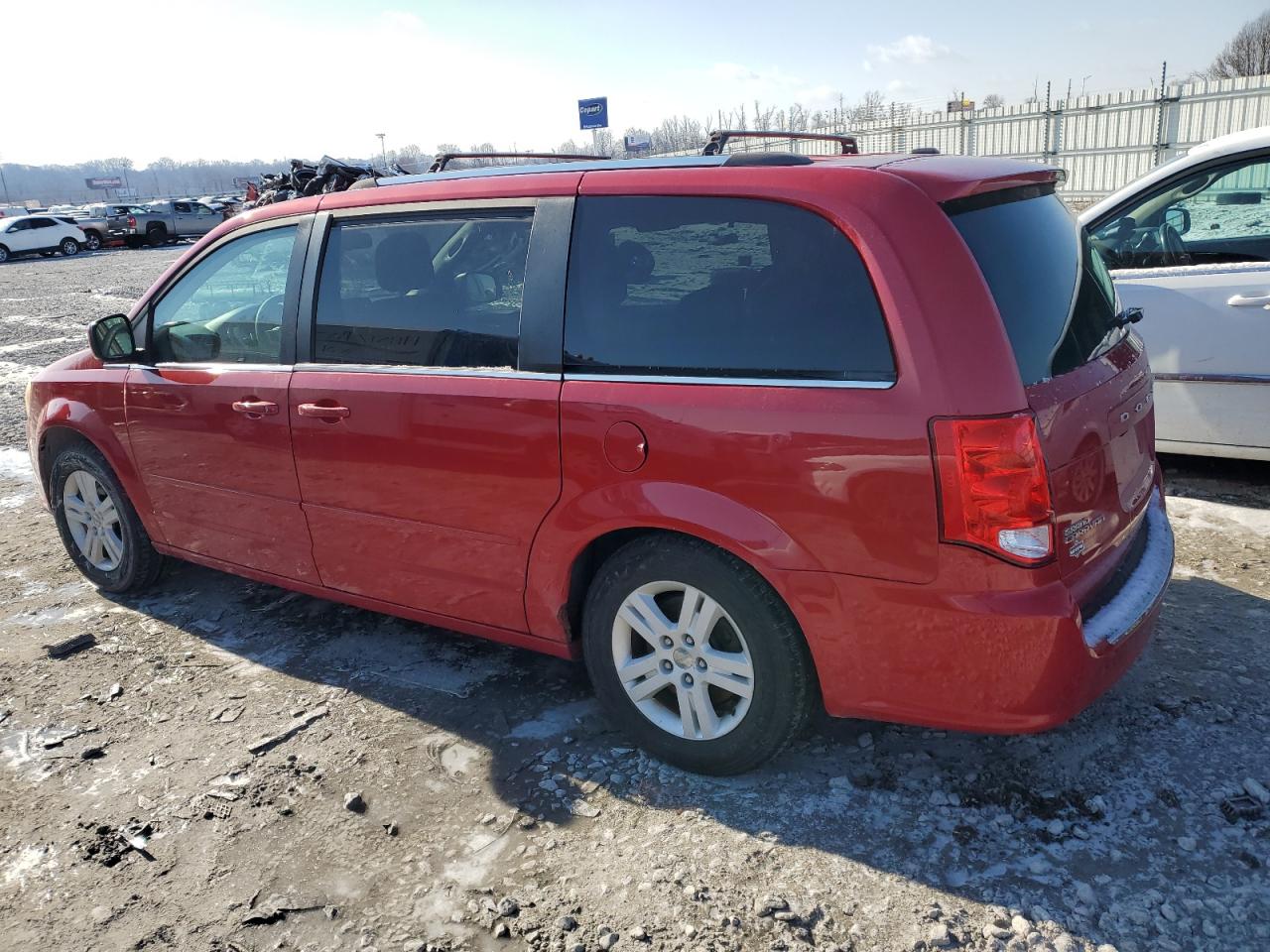 2013 Dodge Caravan - Image 2