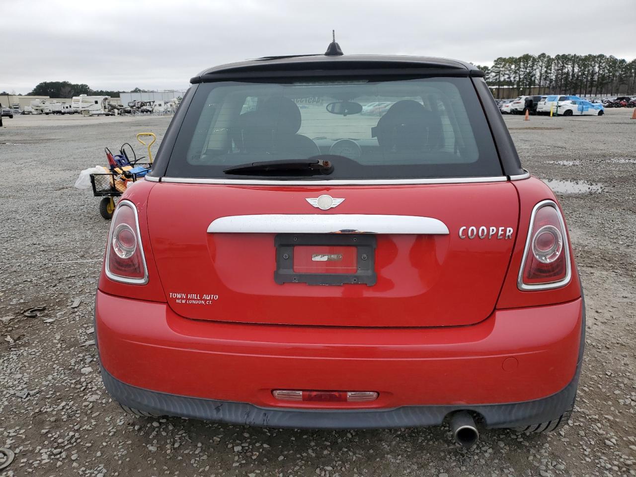 2011 MINI Cooper - Image 6