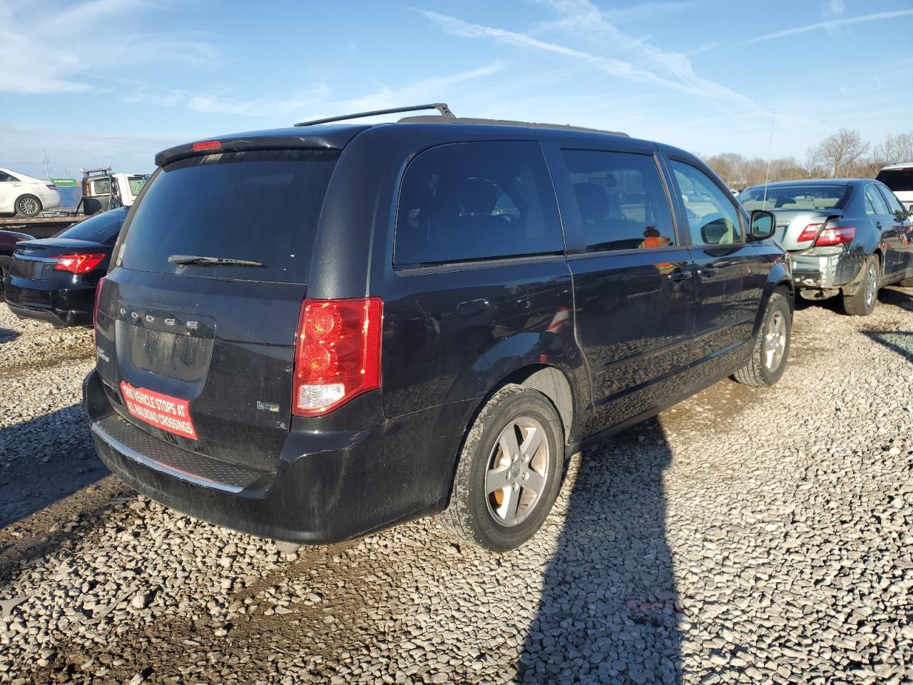 2013 Dodge Caravan - Image 3