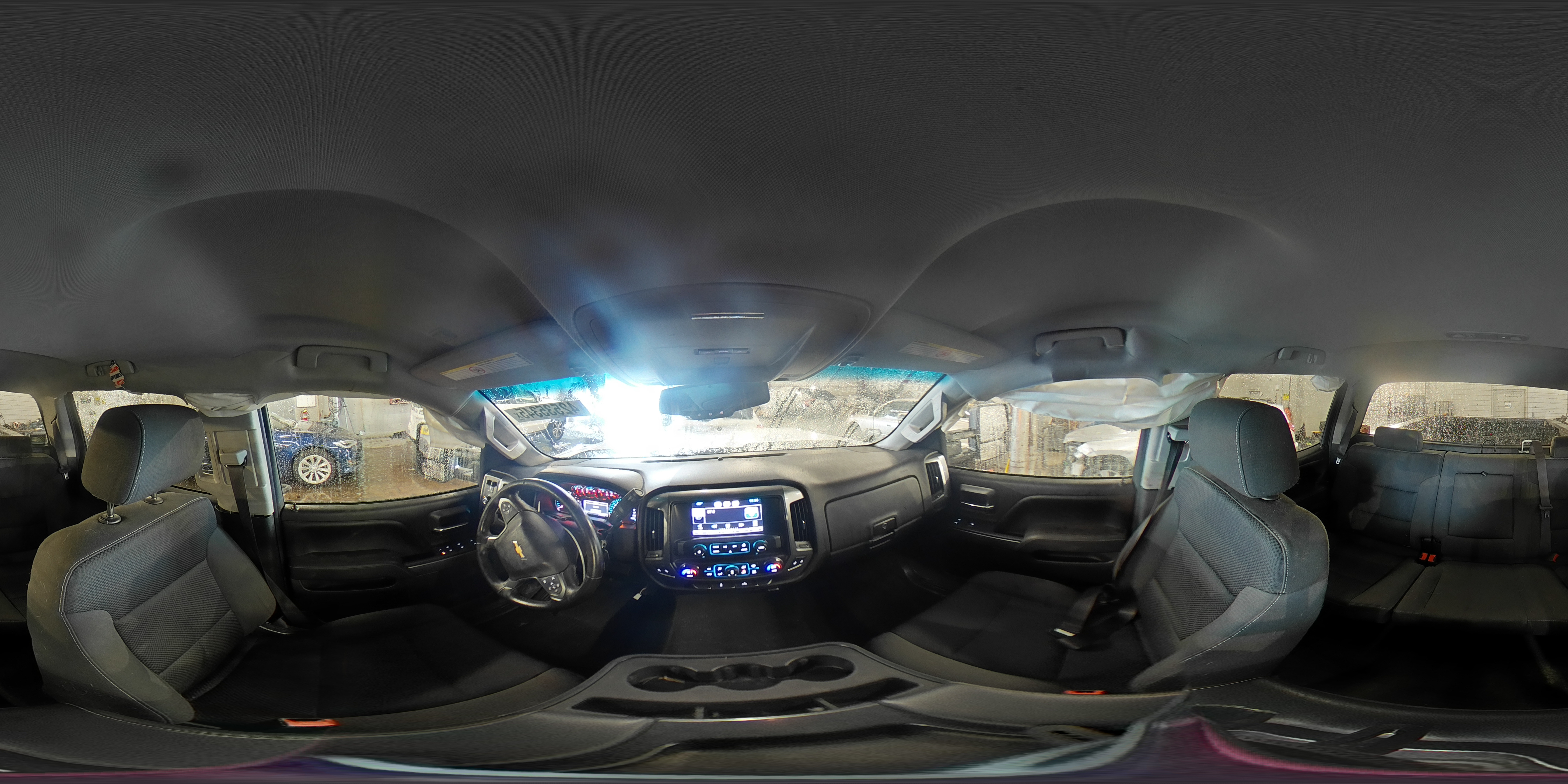 2015 Chevrolet Silverado - Image 14