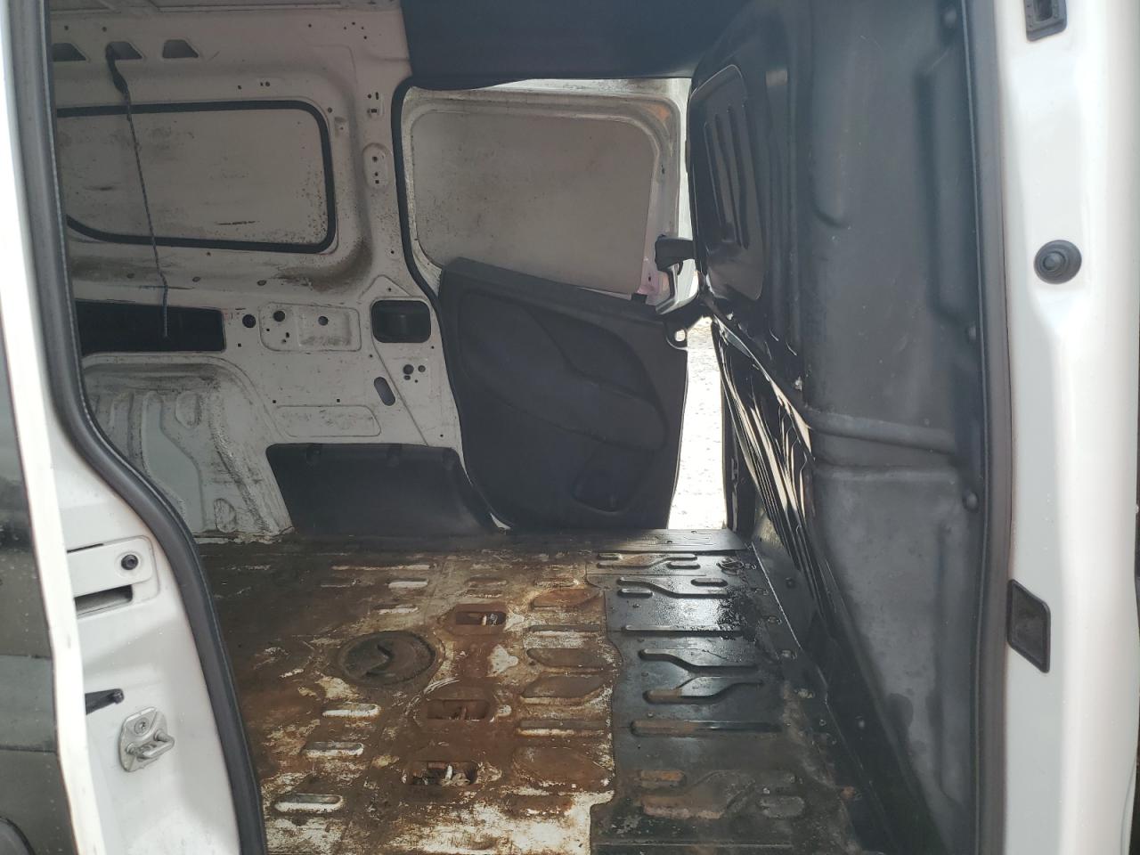 2016 RAM ProMaster City - Image 11