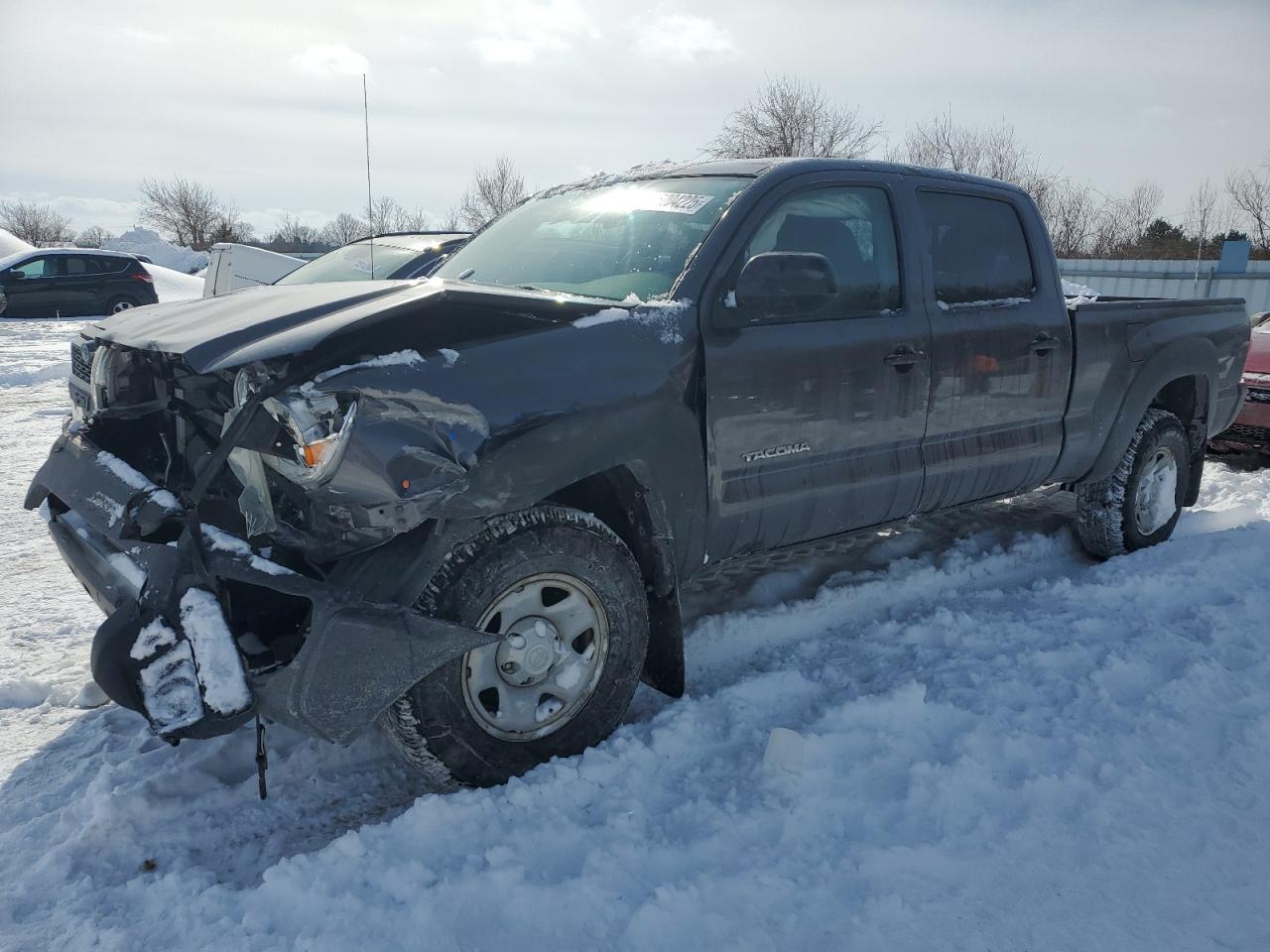 2015 Toyota Tacoma Double Cab Long Bed للبيع في London، ON - Front End