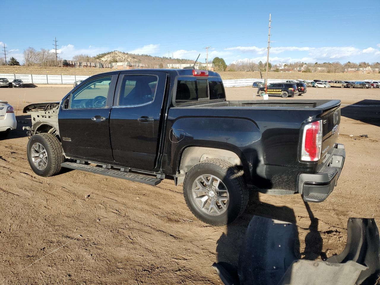 2017 GMC Canyon - Image 2
