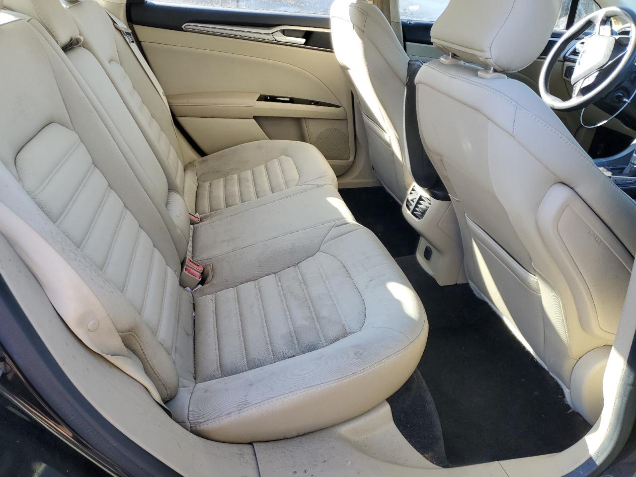 2015 Ford Fusion - Image 11