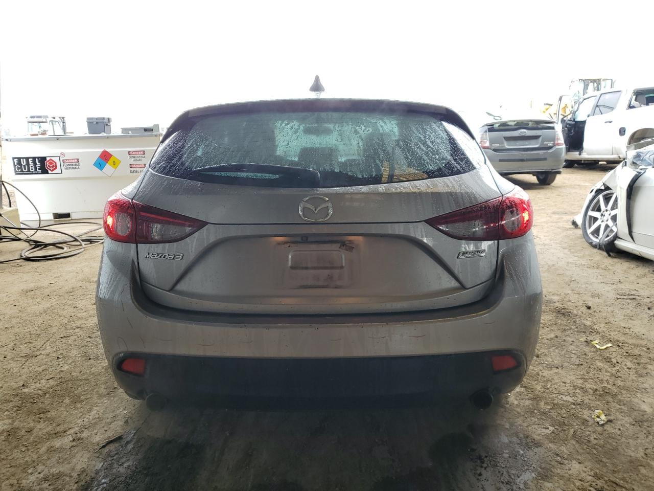2014 Mazda 3 - Image 6