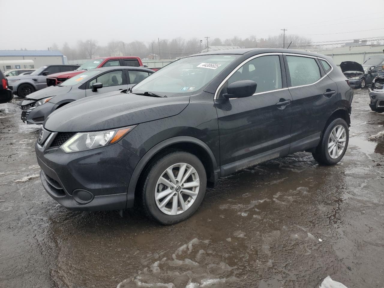 2019 Nissan Rogue - Image 1