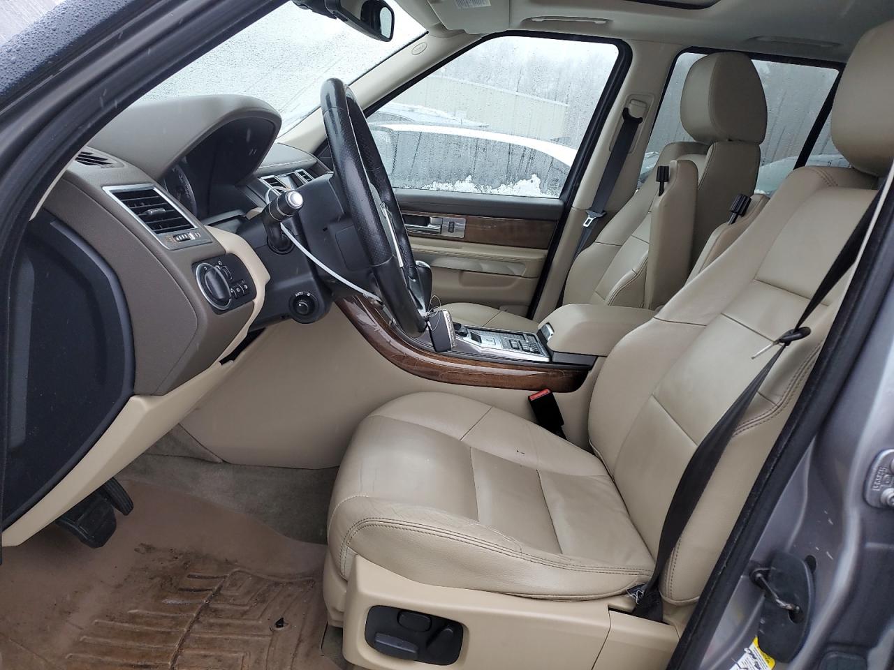 2013 Land Rover Range Rover - Image 7