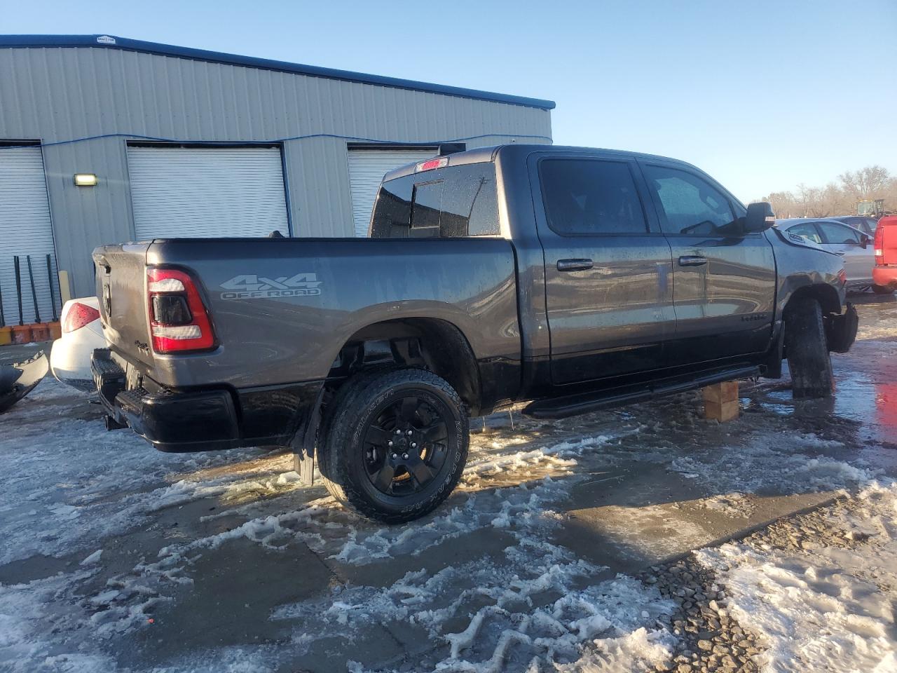 2022 RAM 1500 - Image 3