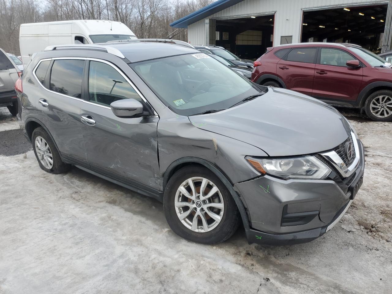 2018 Nissan Rogue - Image 4