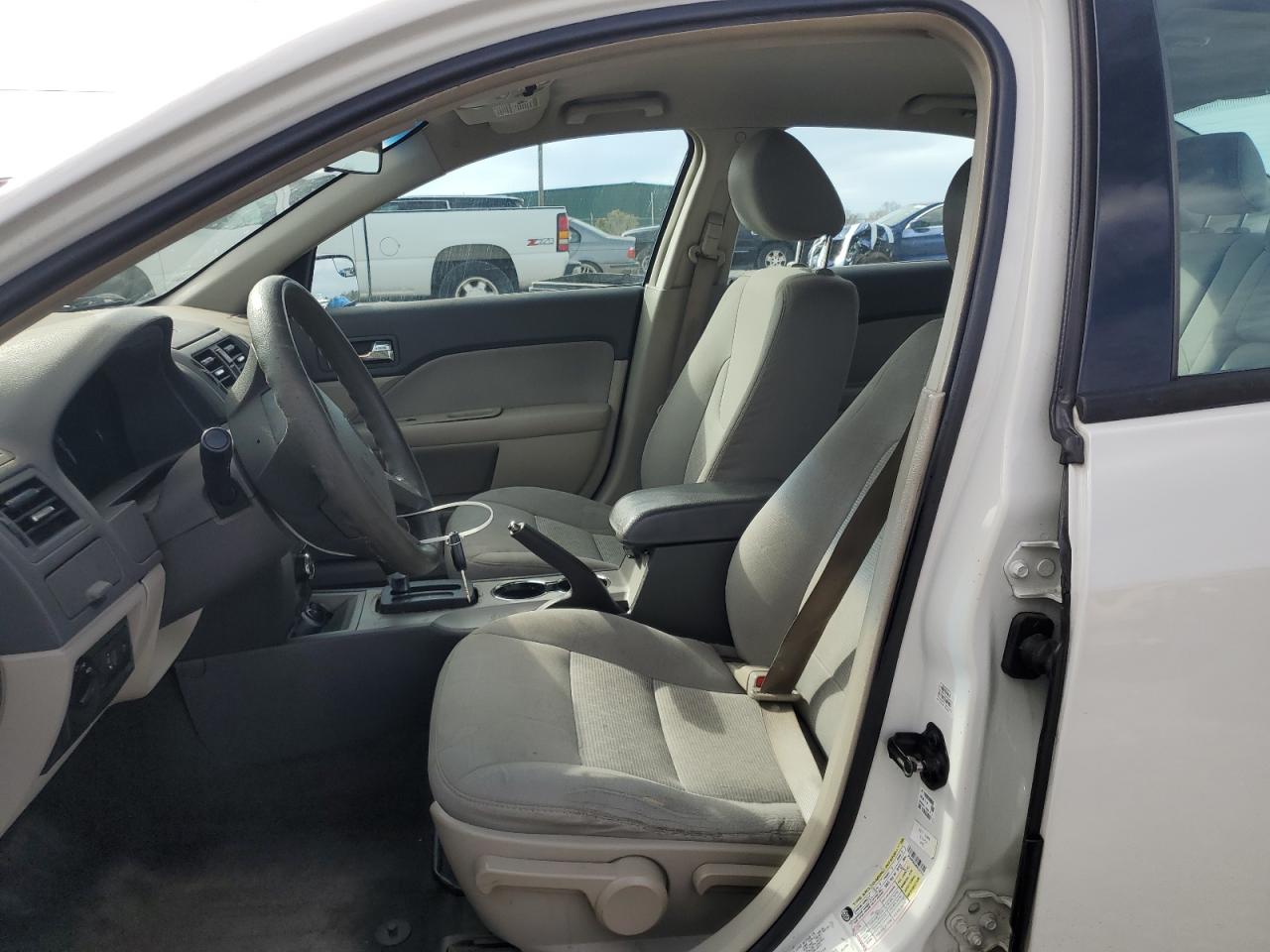 2011 Ford Fusion - Image 7