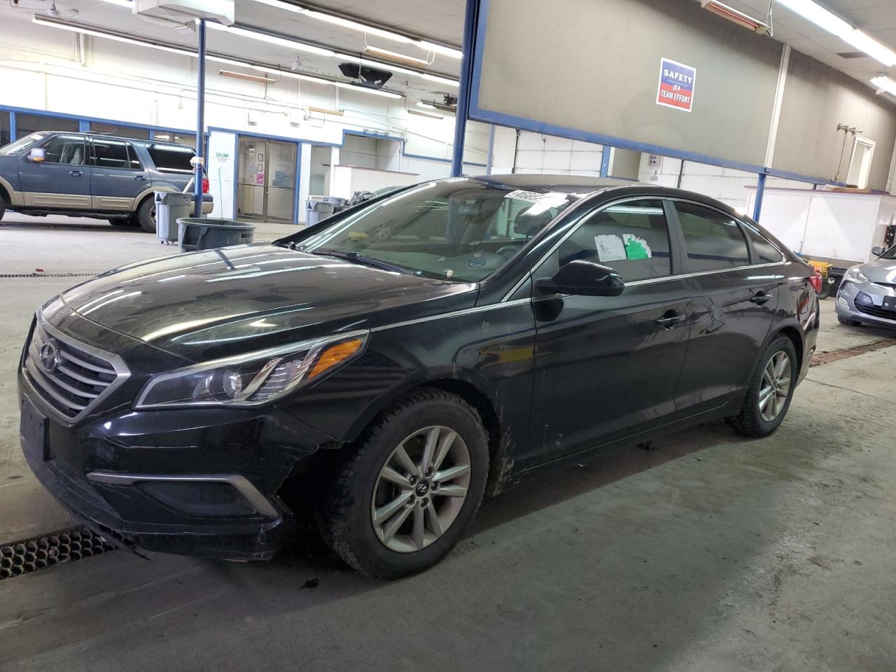 2017 Hyundai Sonata - Image 1