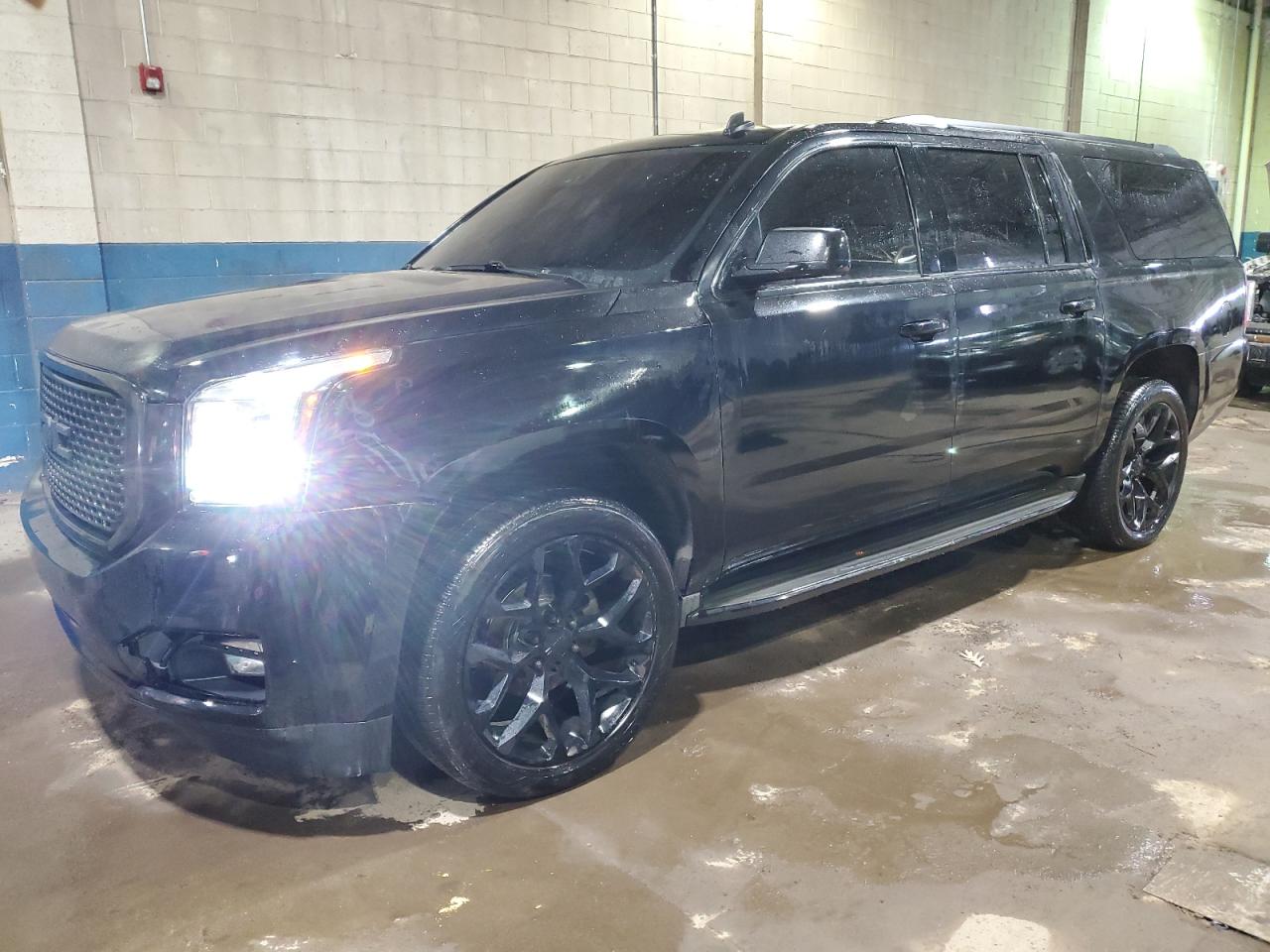 2015 GMC Yukon - Image 1