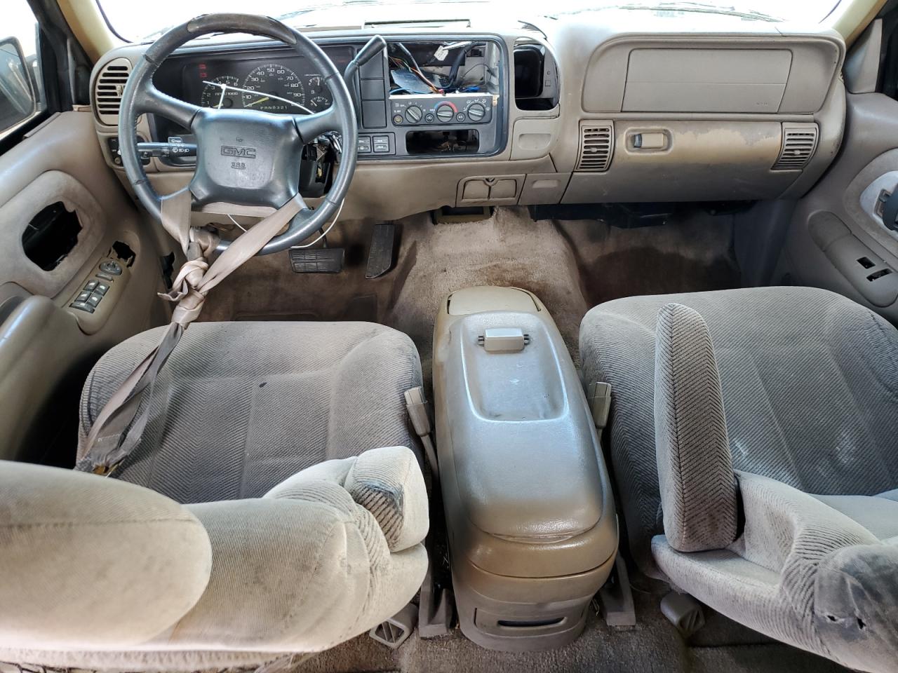 1999 GMC Suburban - Image 8