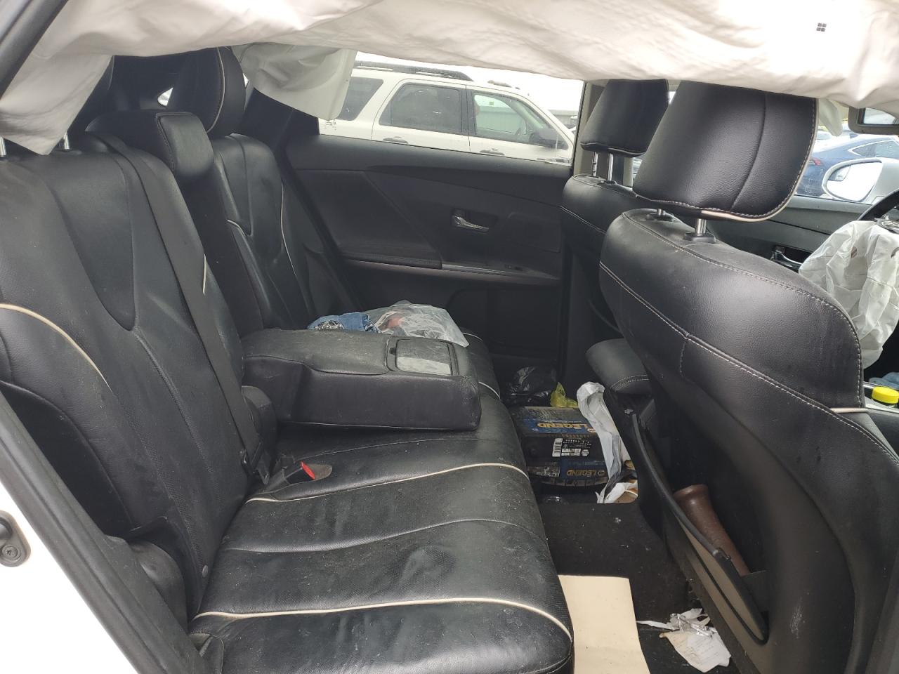 2013 Toyota Venza - Image 10