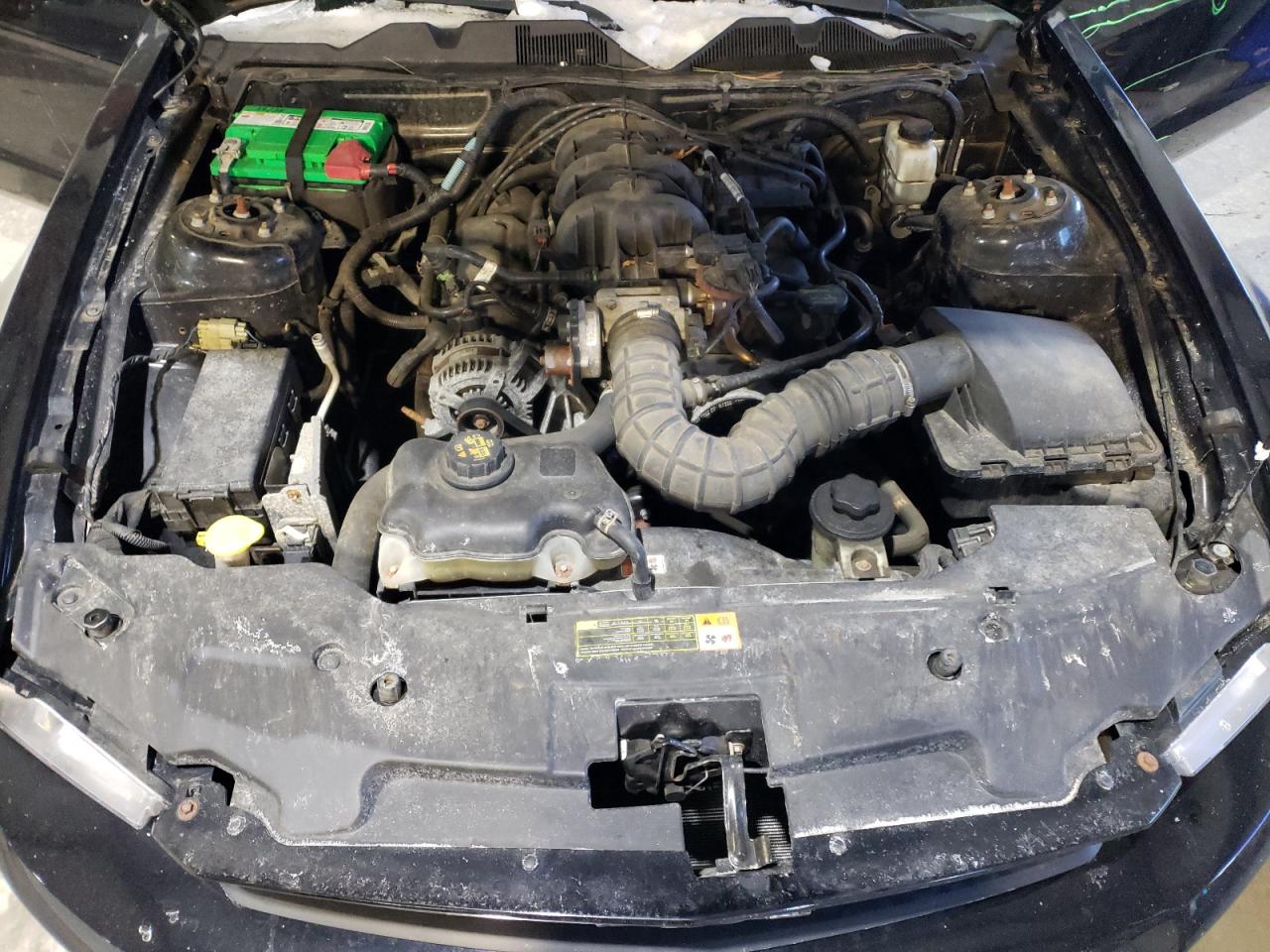 2010 Ford Mustang - Image 11