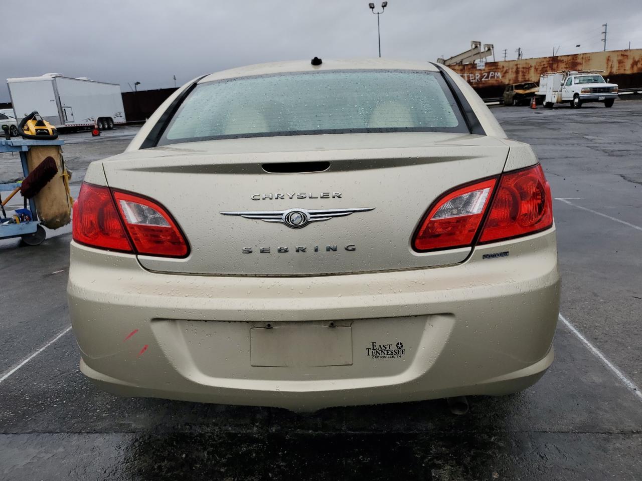 2010 Chrysler Sebring - Image 6