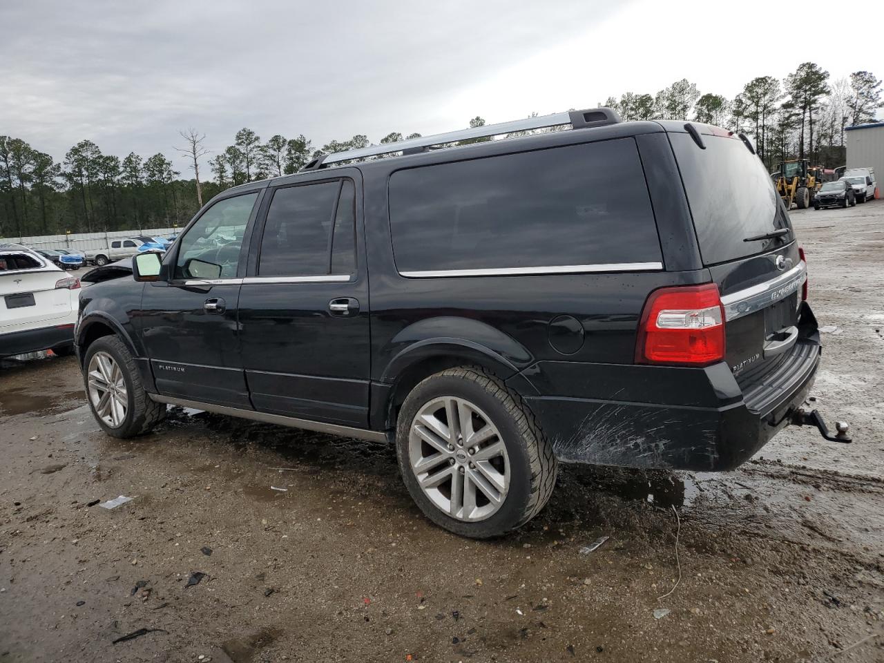 2016 Ford Expedition - Image 2