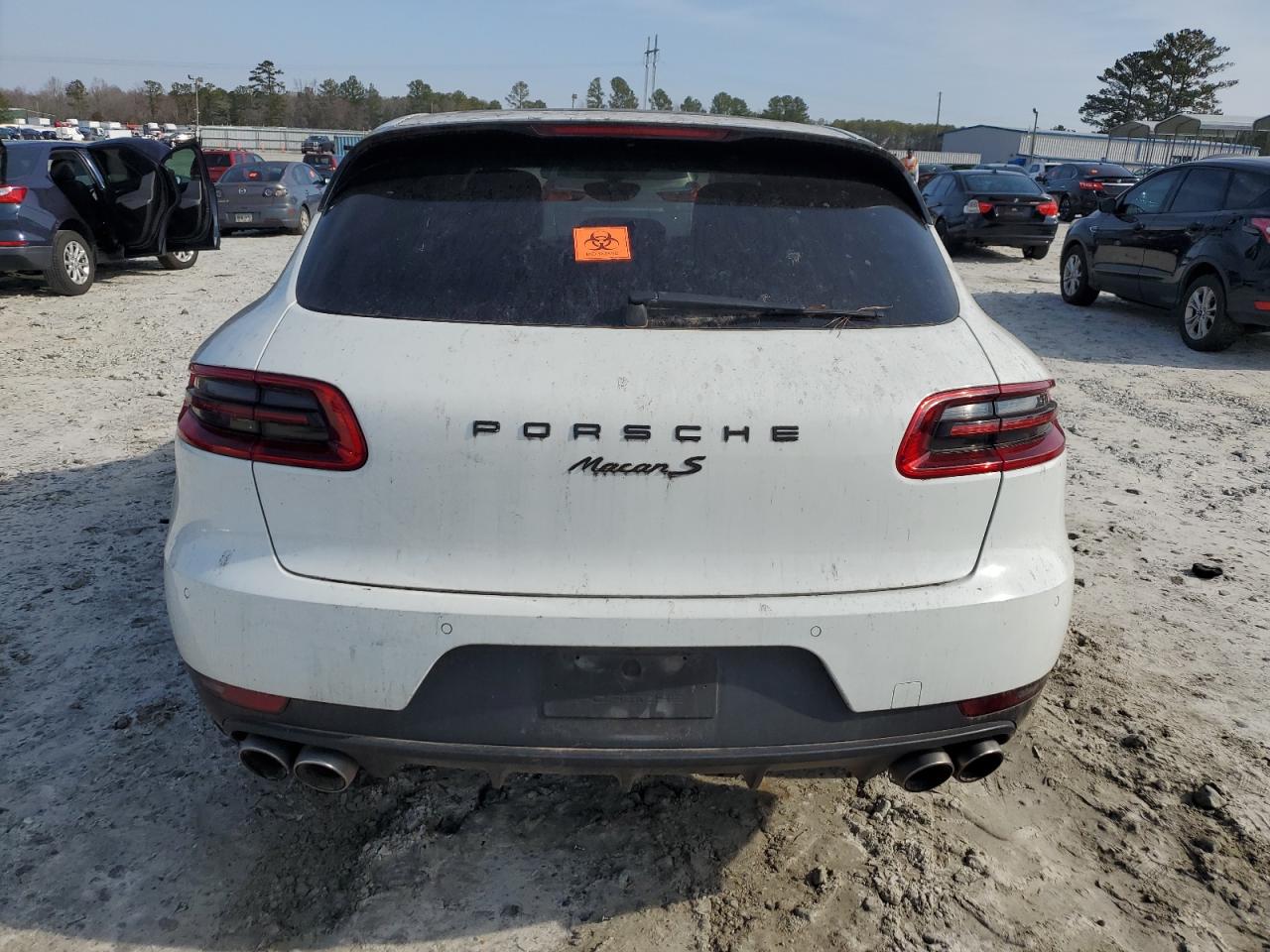 2015 Porsche Macan - Image 6