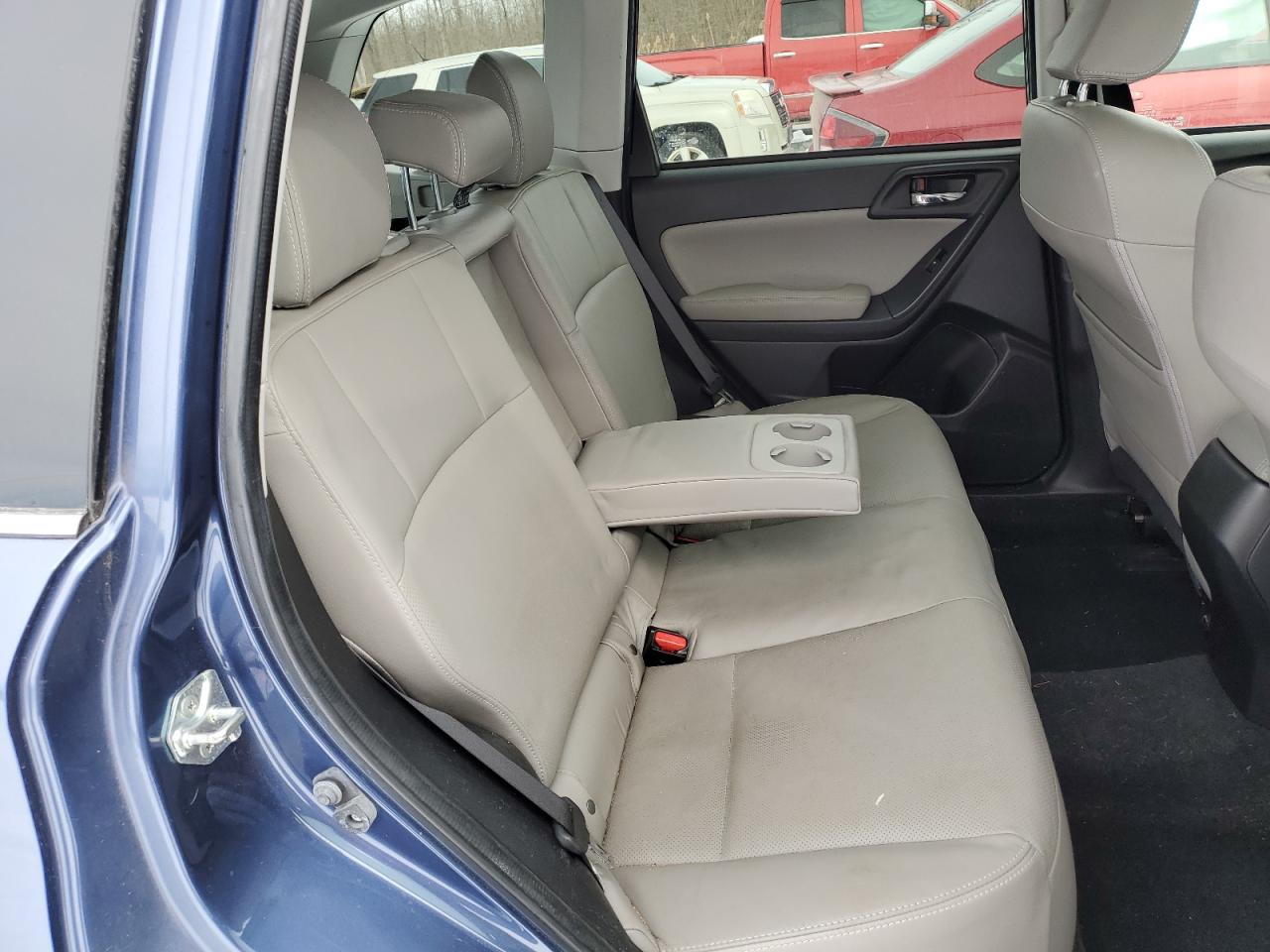 2014 Subaru Forester - Image 11