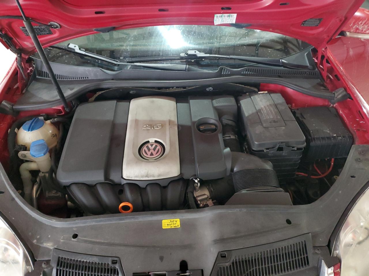 2009 Volkswagen Jetta - Image 11