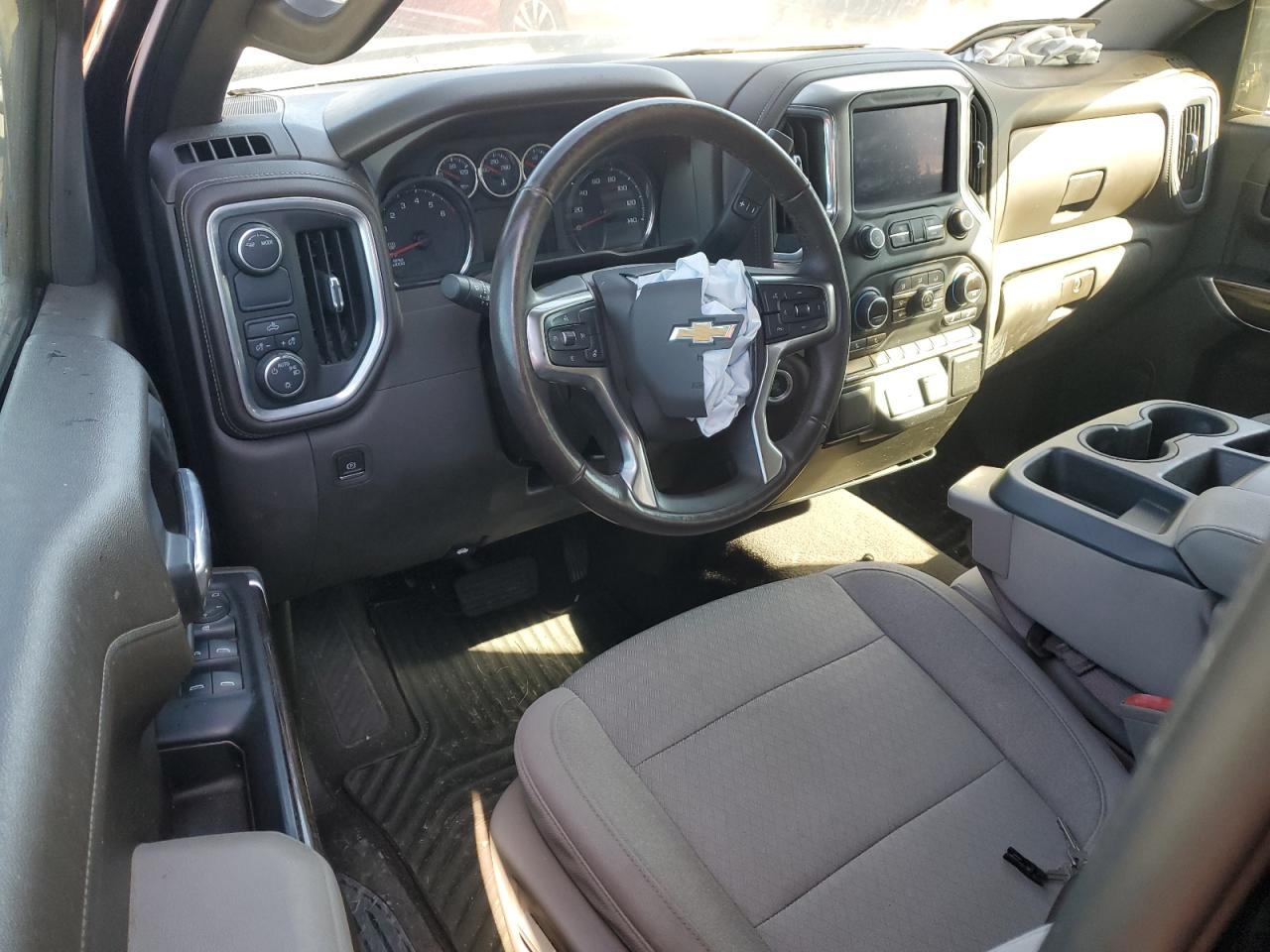 2021 Chevrolet Silverado - Image 8