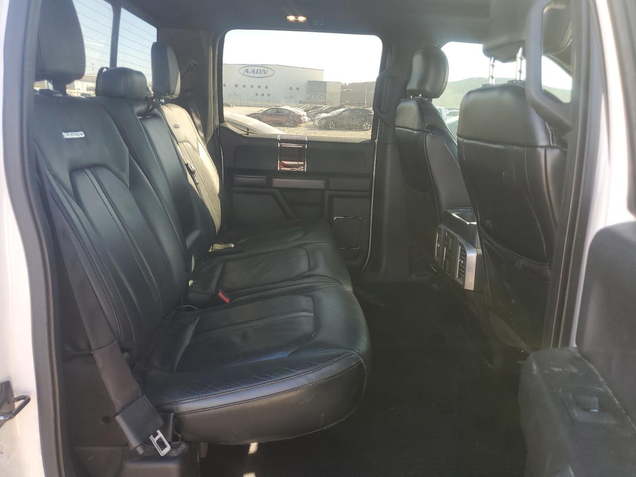 2015 Ford F-150 - Image 10