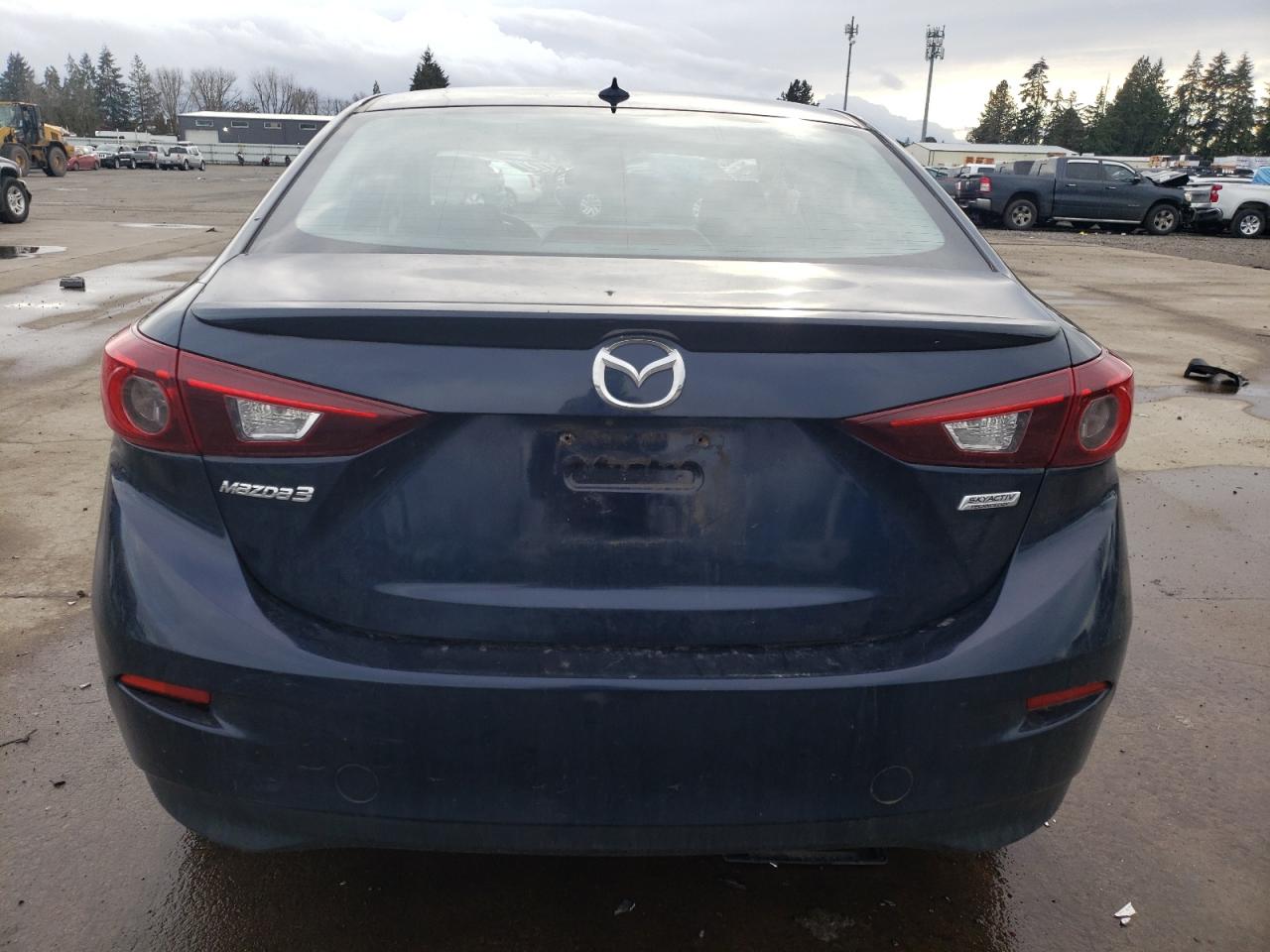 2015 Mazda 3 - Image 6