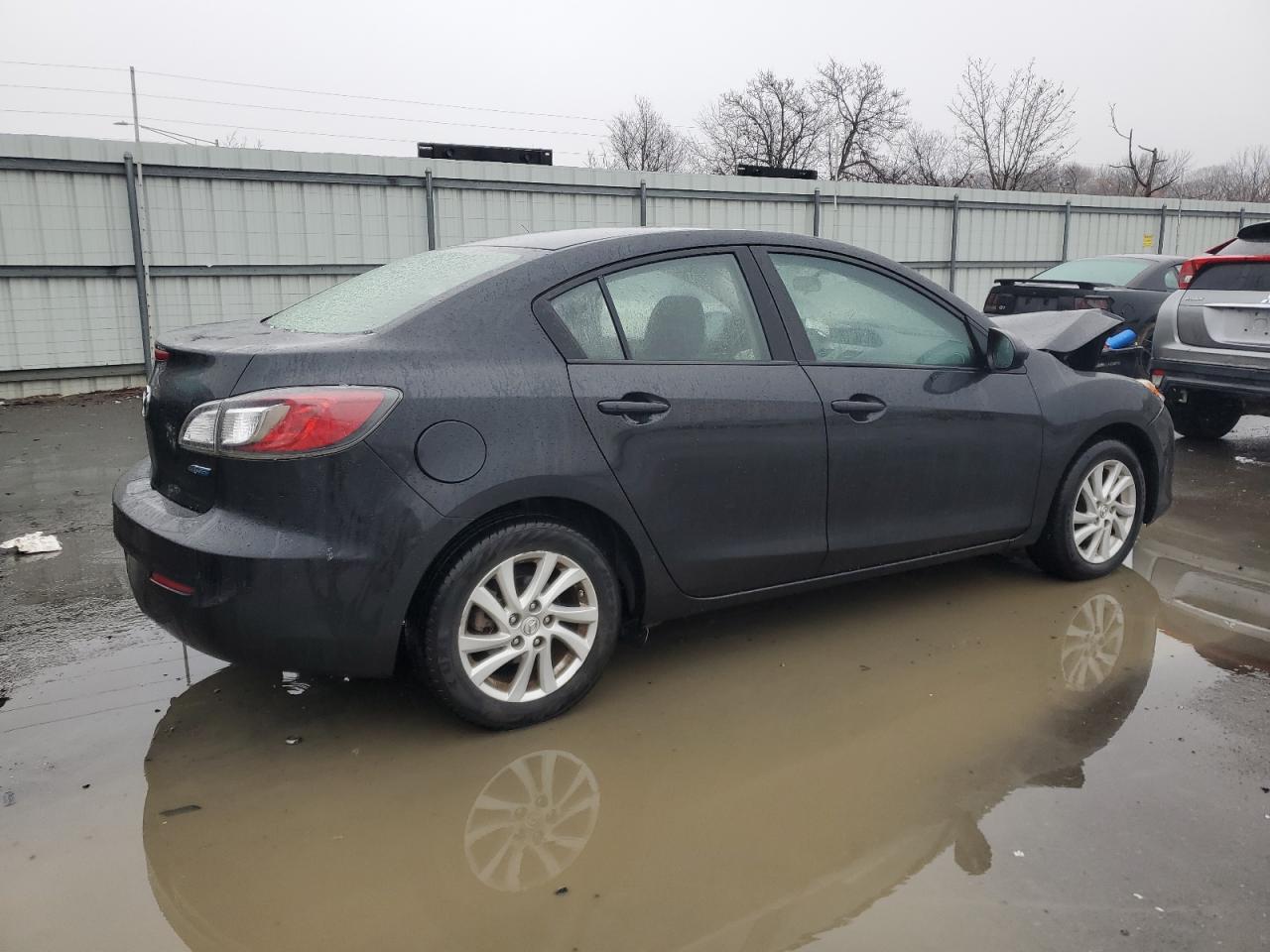 2012 Mazda 3 - Image 3