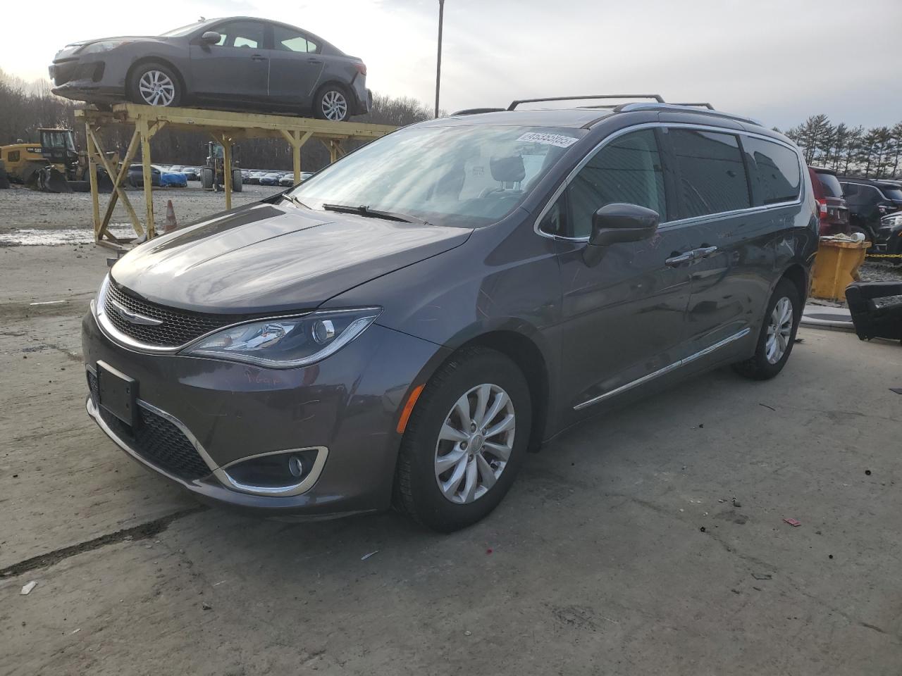 2019 Chrysler Pacifica - Image 1