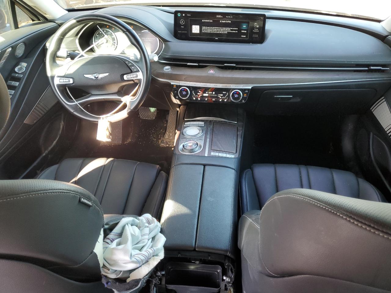 2022 Genesis G80 - Image 8