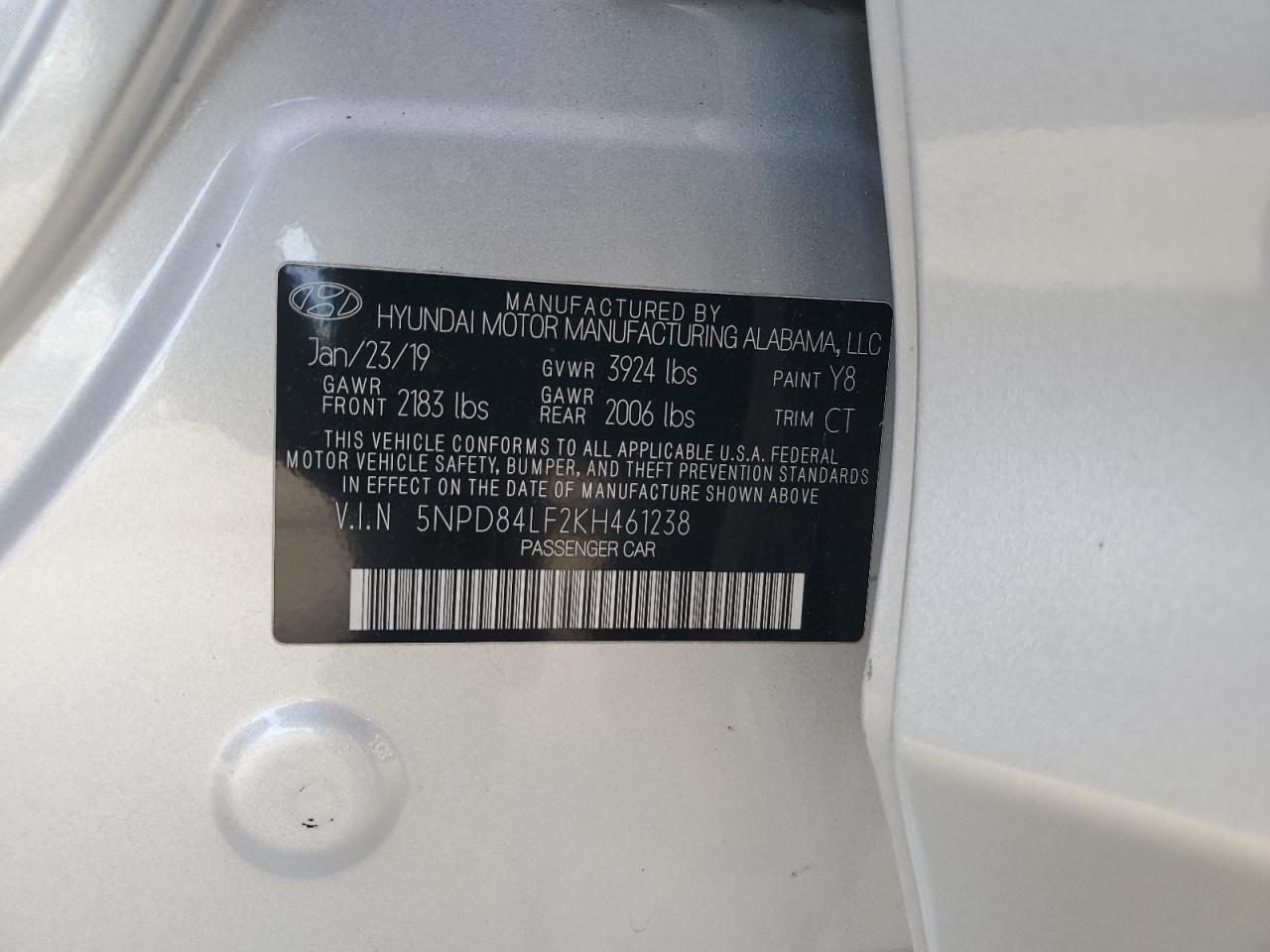 2019 Hyundai Elantra - Image 12