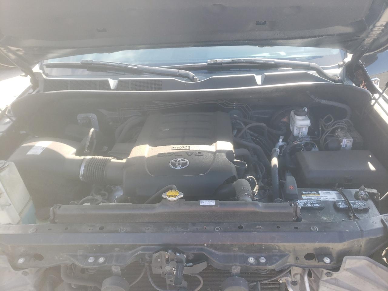 2016 Toyota Tundra - Image 11