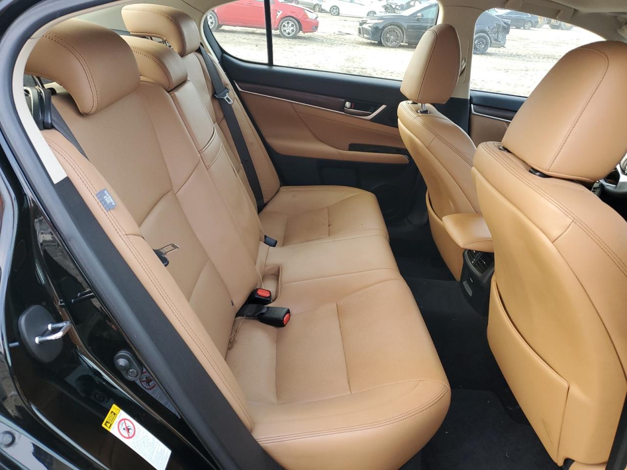 2014 Lexus GS - Image 11