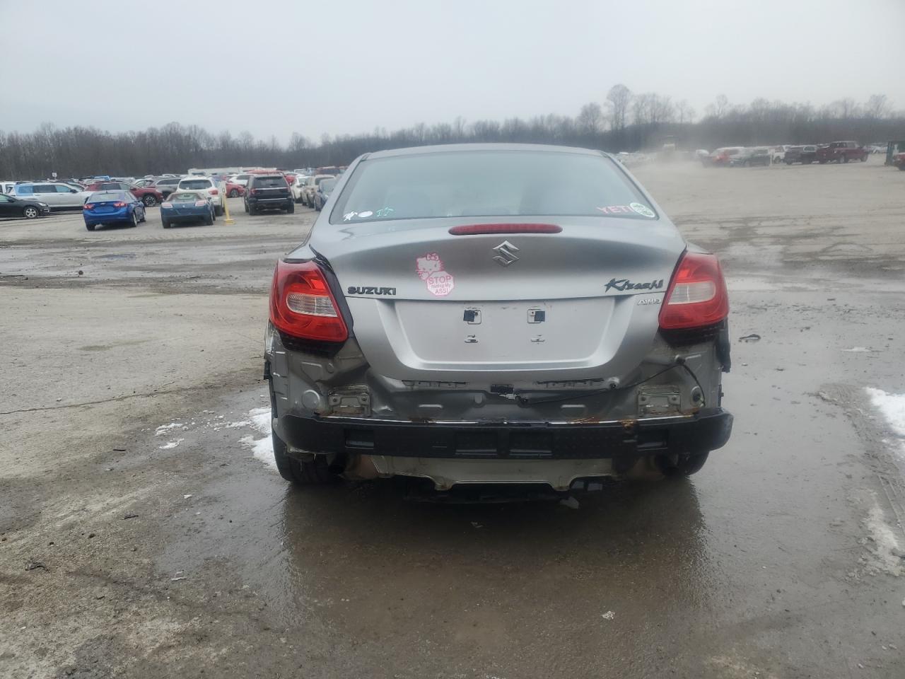 2011 Suzuki Kizashi - Image 6