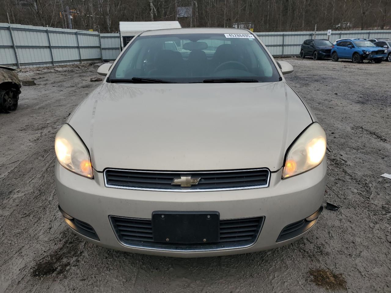 2010 Chevrolet Impala - Image 5