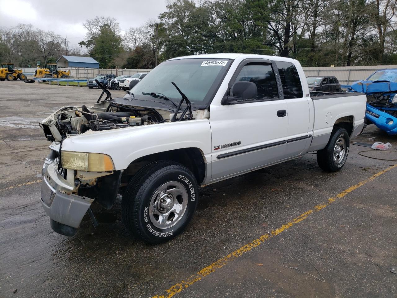 2000 Dodge RAM - Image 1