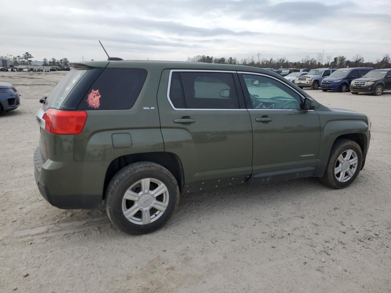 2015 GMC Terrain - Image 3