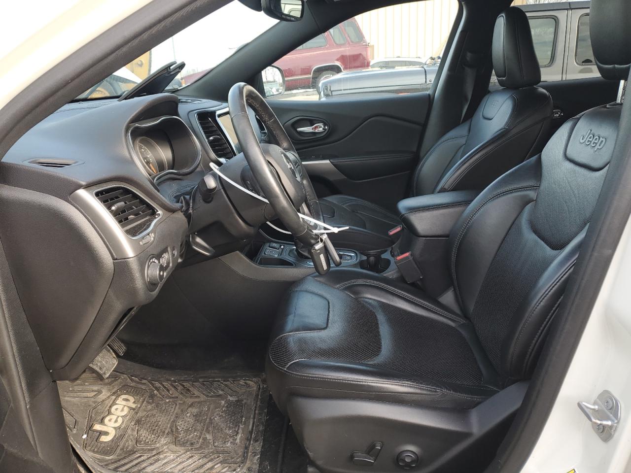 2019 Jeep Grand Cherokee - Image 7