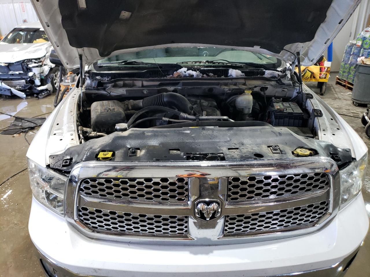 2014 RAM 1500 - Image 11