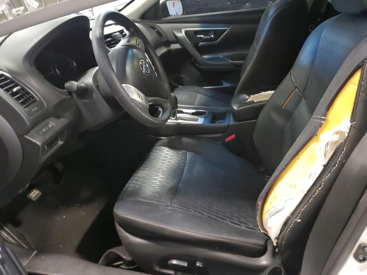 2016 Nissan Altima - Image 7