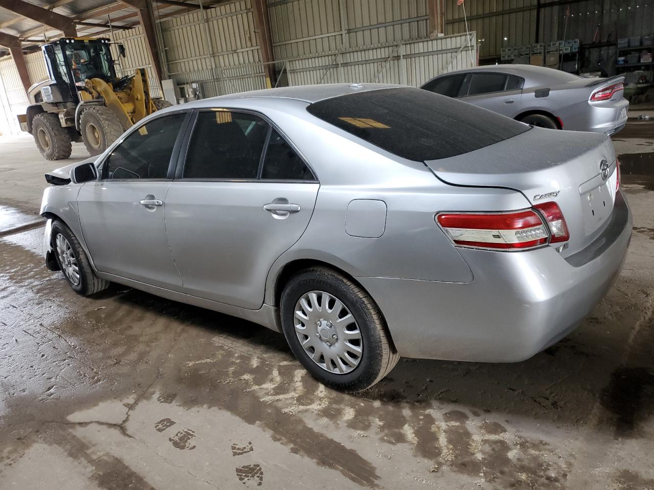 2011 Toyota Camry - Image 2