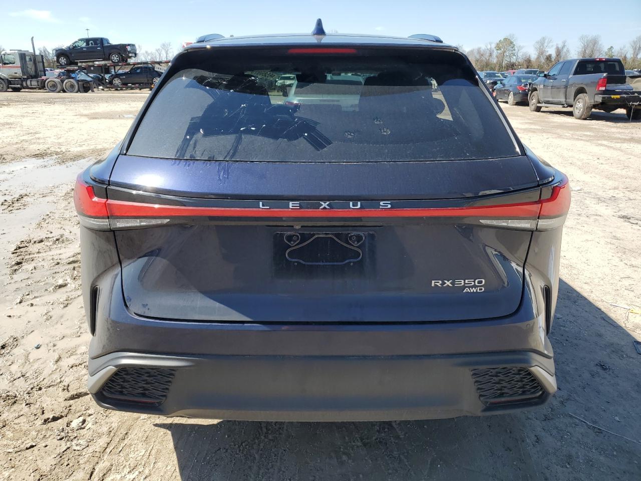 2023 Lexus RX - Image 6