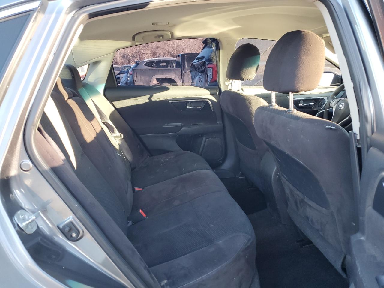 2014 Nissan Altima - Image 10