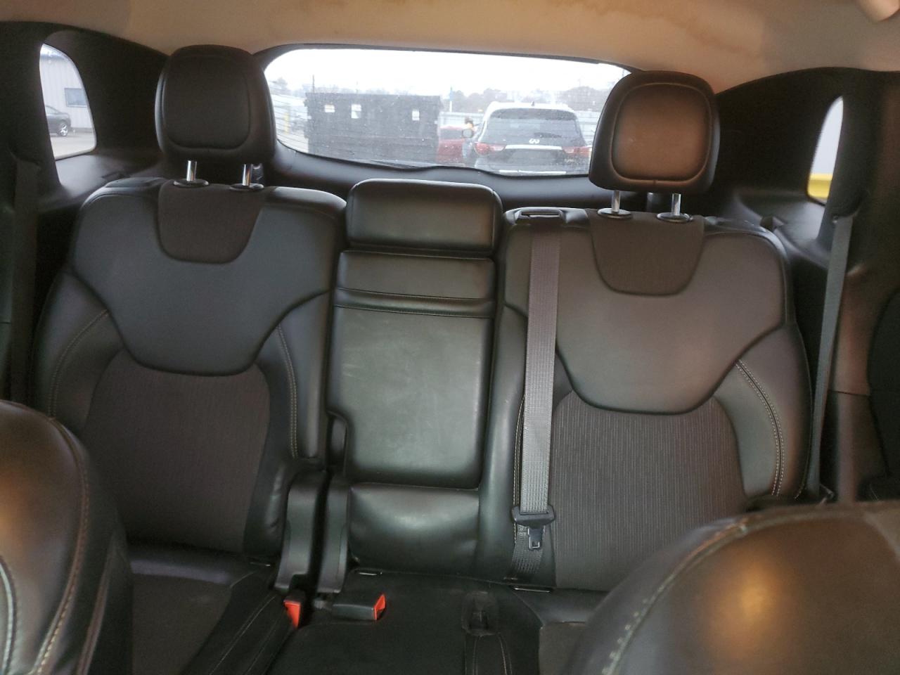 2018 Jeep Grand Cherokee - Image 10