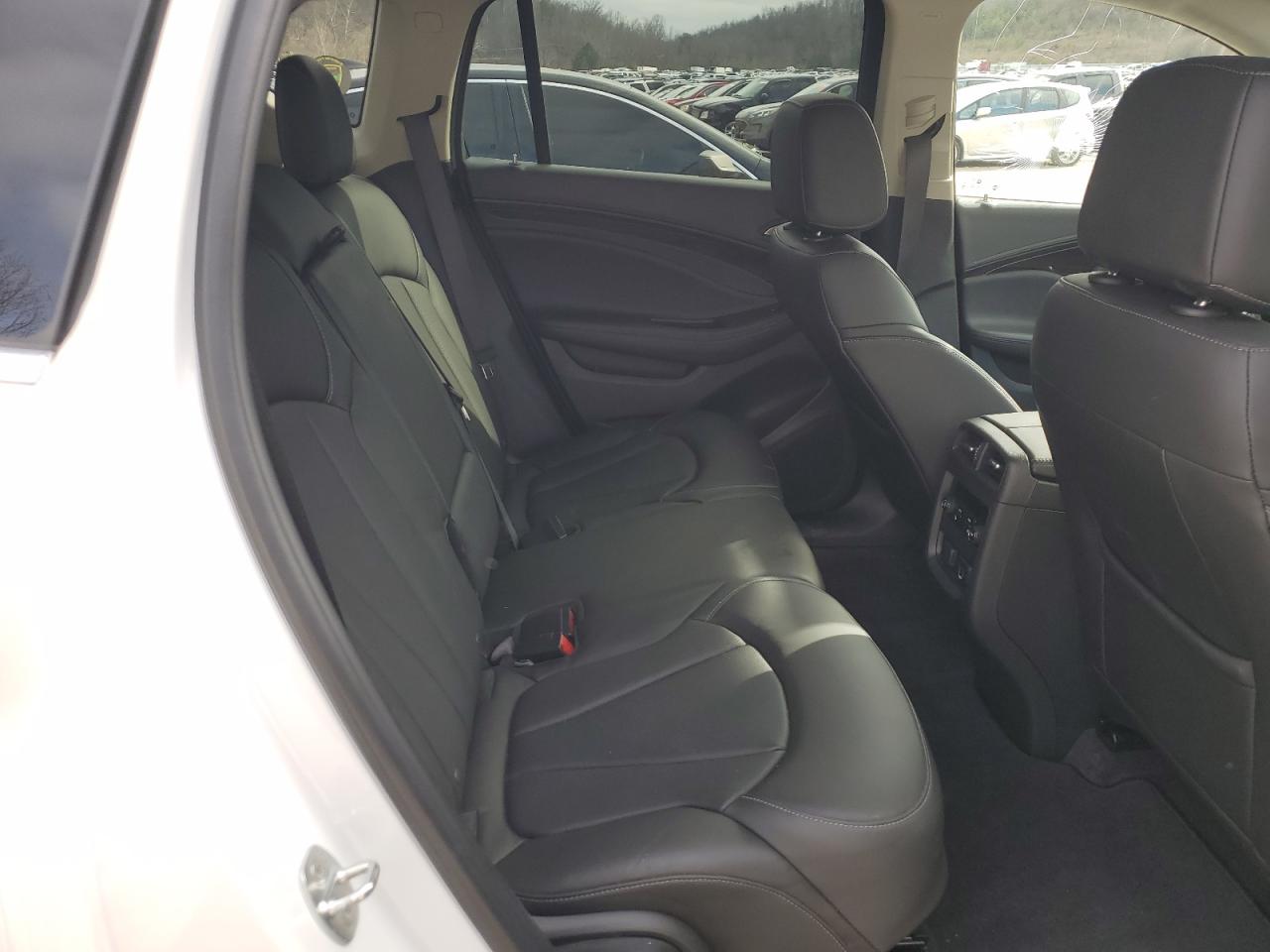 2020 Buick Envision - Image 11