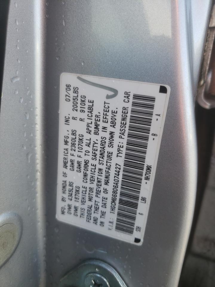 2006 Honda Accord - Image 12