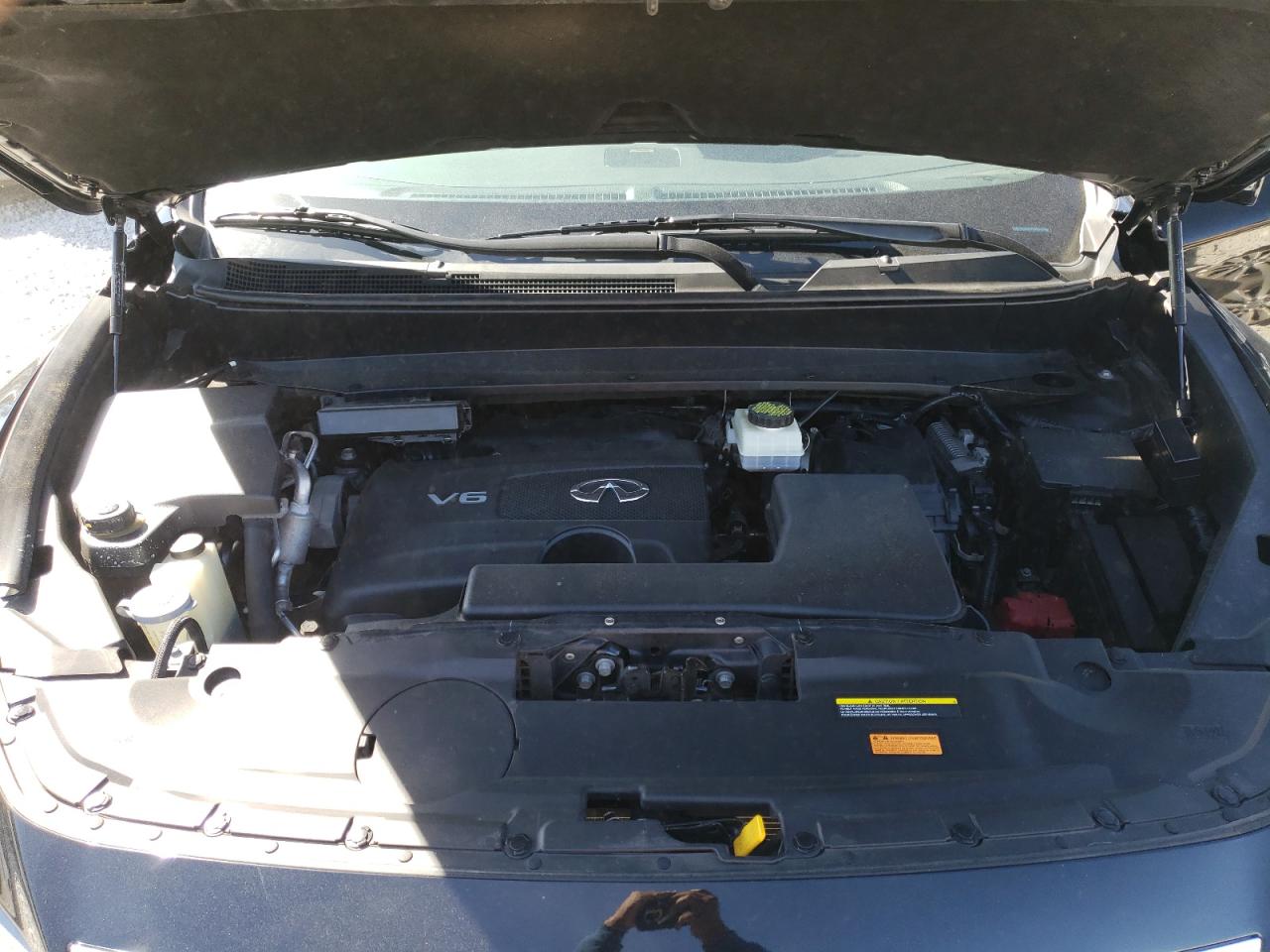 2020 Infiniti QX60 - Image 12